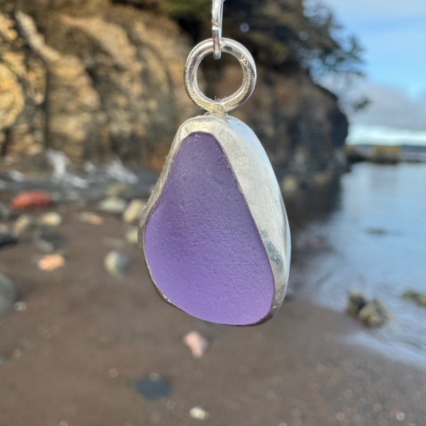Lavender Shores Pendant